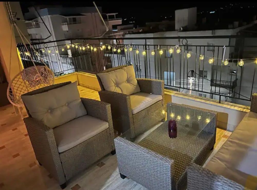Yellow Apartment Saranda - Balcony - 3