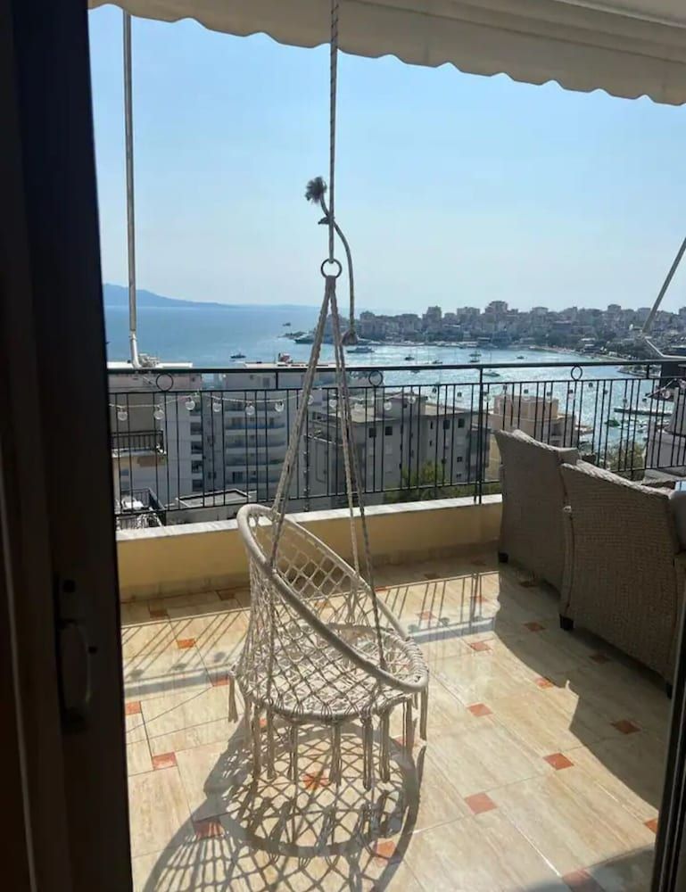 Yellow Apartment Saranda - Balcony - 2
