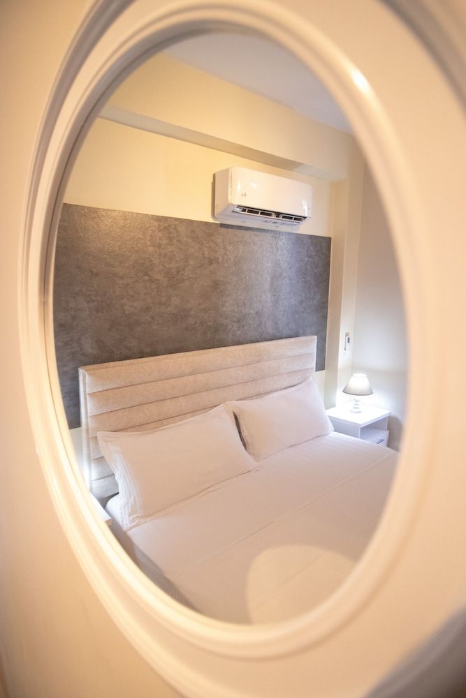 Dream Apartments Saranda - Room - 1