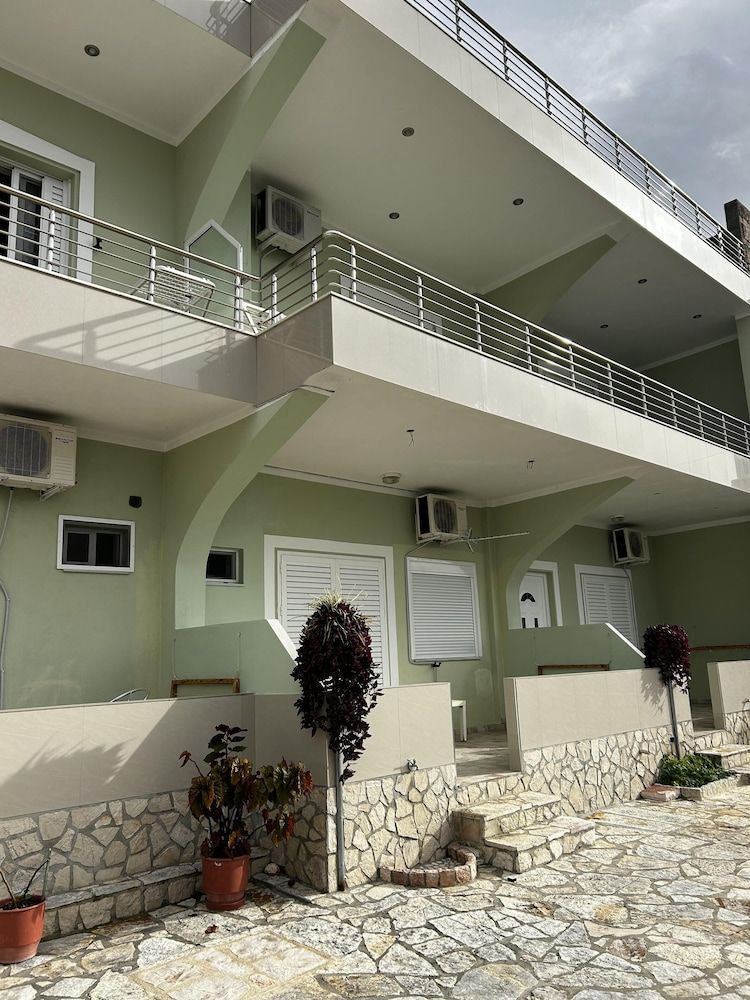 Villa AlMar - Exterior