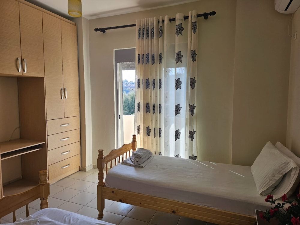 Albania Dream Holidays Accommodation - Room - 1
