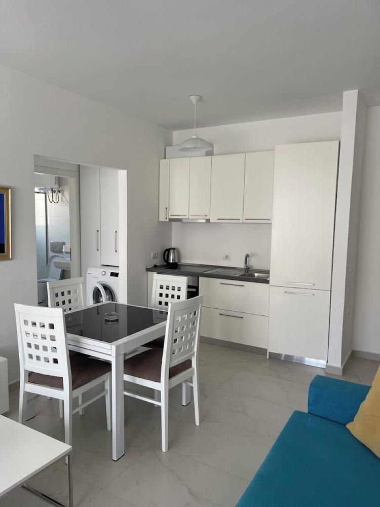 ApartHotel Miramare Sarande - Private kitchen