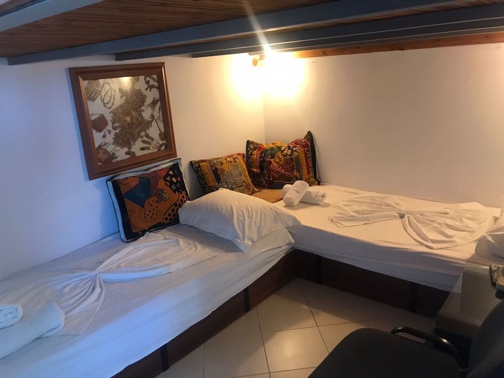 Hotel Olympia - Room