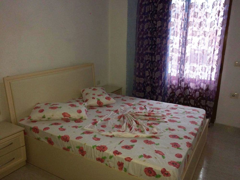 Besa Beach Saranda - Room - 1