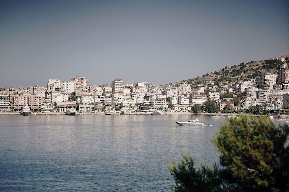 Hotel Jaroal - Room - 1