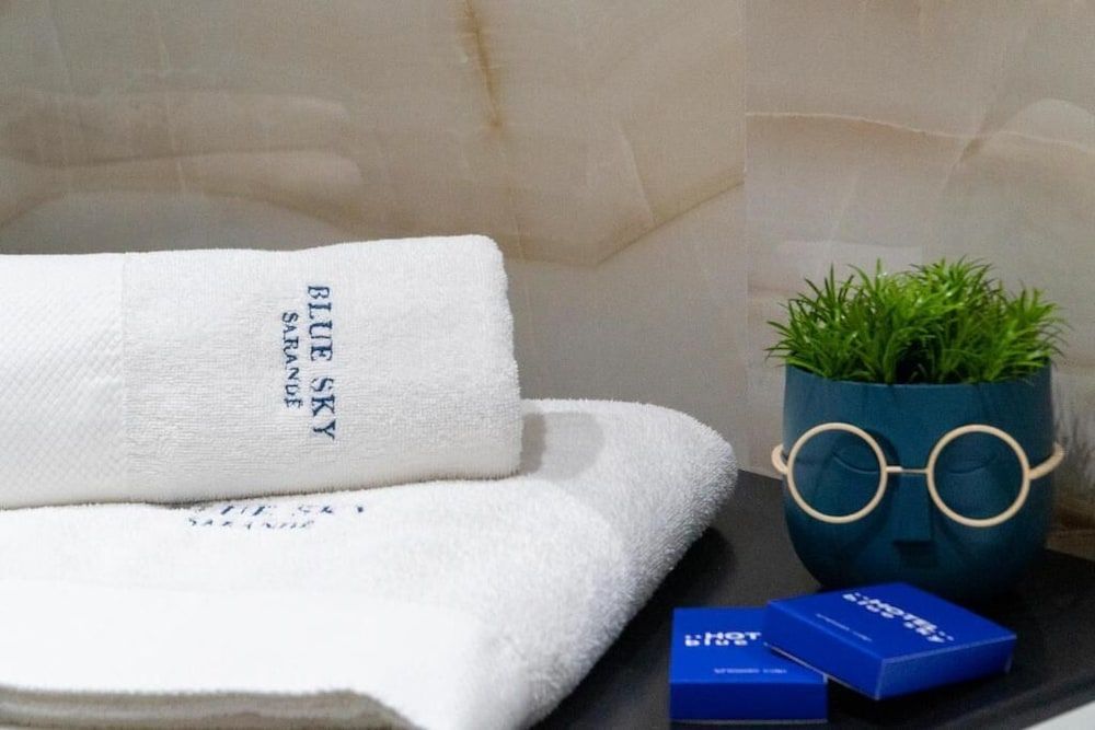 Hotel Blue Sky - Room - 2