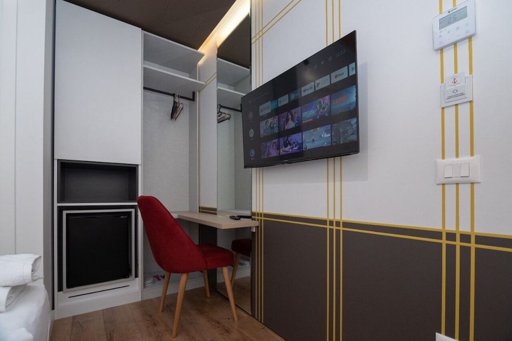 Portside Hotel - Room - 4