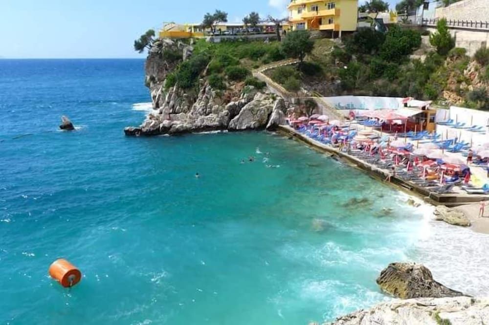 Vlora apartments - Exterior