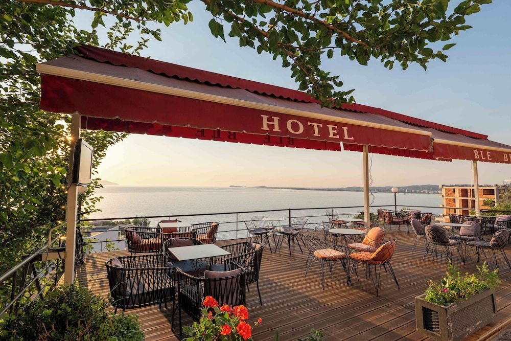 Hotel Ble Ble - Exterior