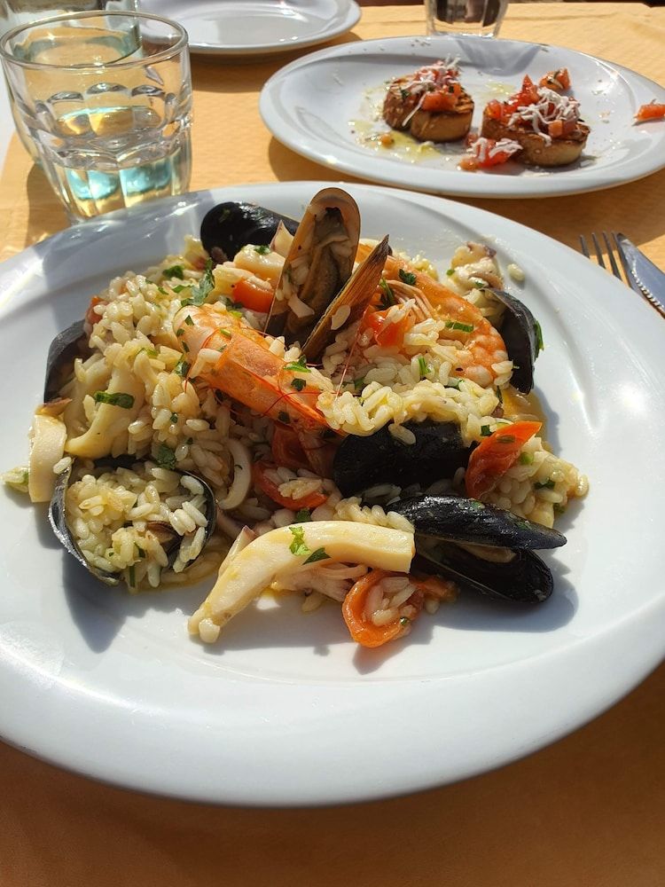 Olea Residence, Luxury sea View Apartment With Private Beach - Exterior - 4