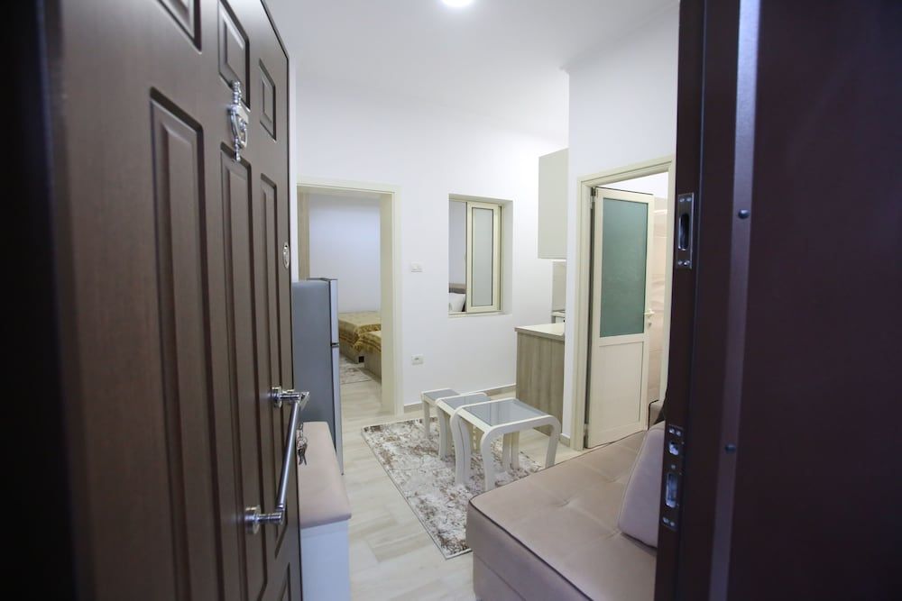 Idrizi Apartment - Interior - 1