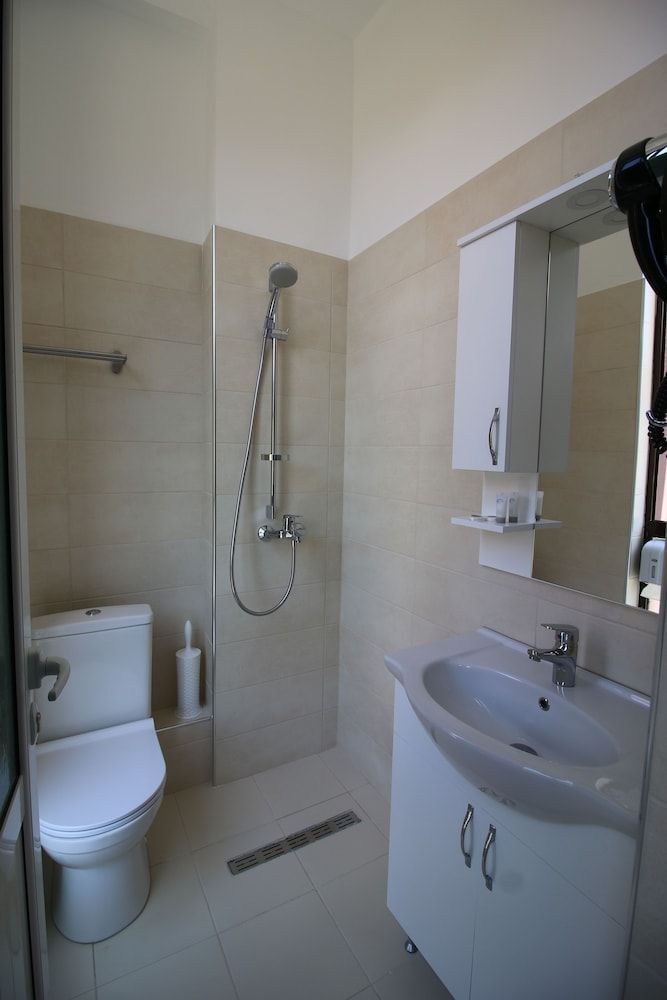 Hotel Orestiada - Bathroom - 3
