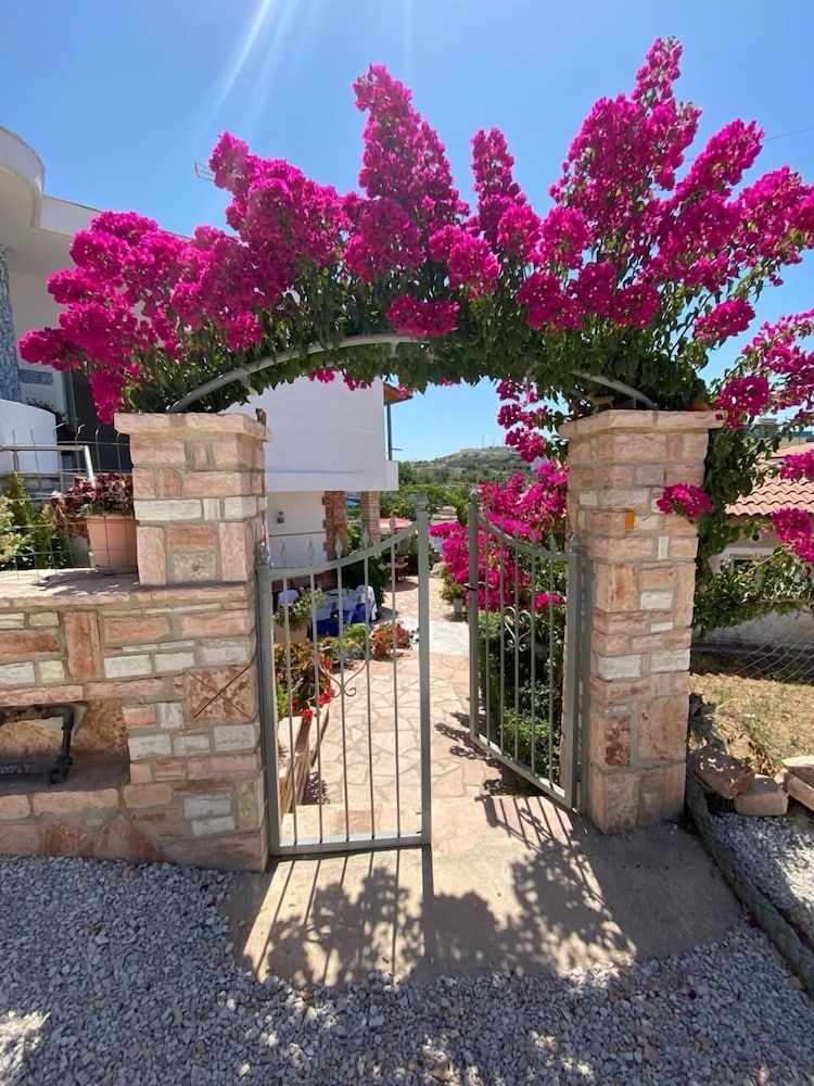 Villa Guximi - Property entrance - 1