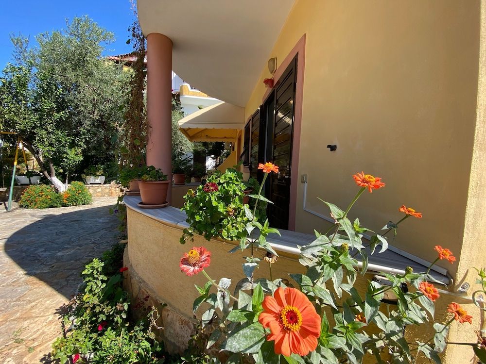 Flower Garden Villa - Exterior - 2