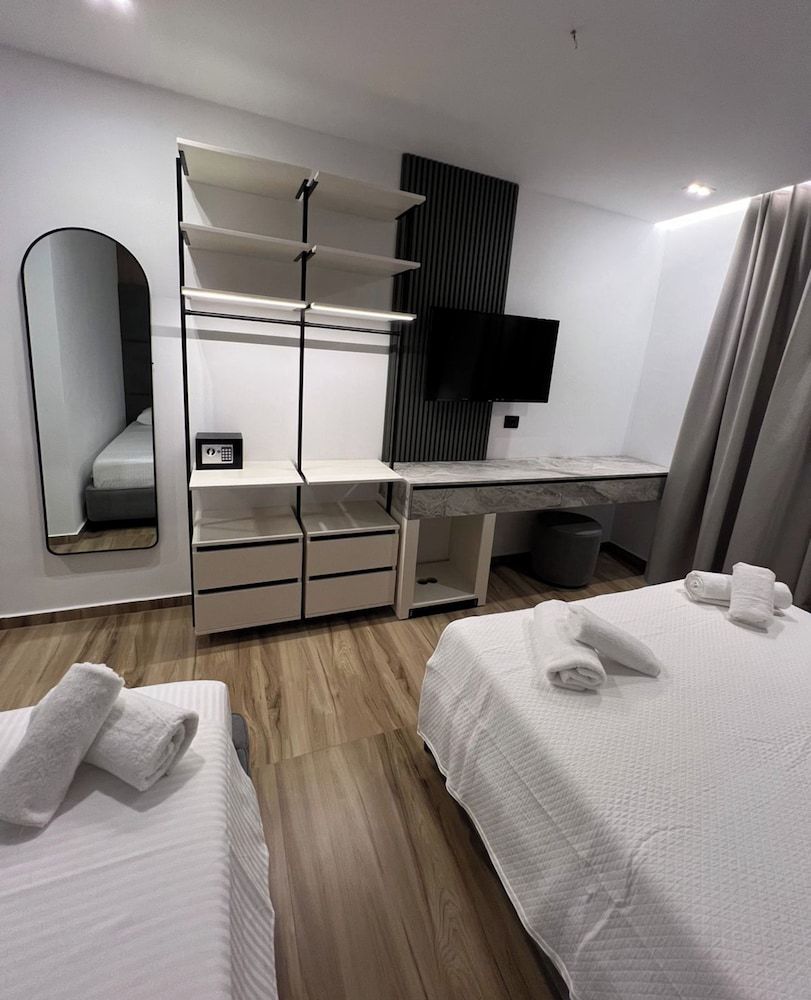 Resol Hotel 2 - Room - 4