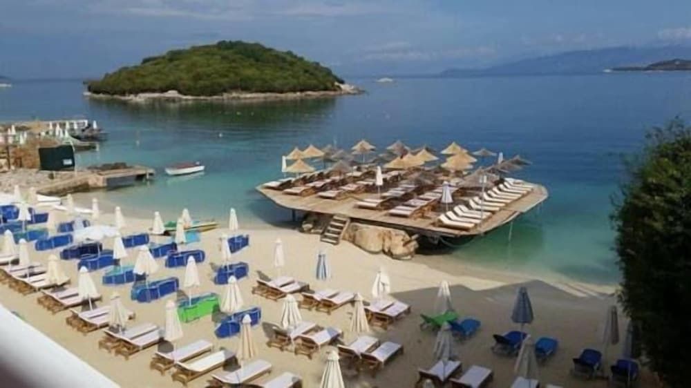 Room in Apartment - Albania Dream Holidays Apartment Ksamil - Exterior - 1