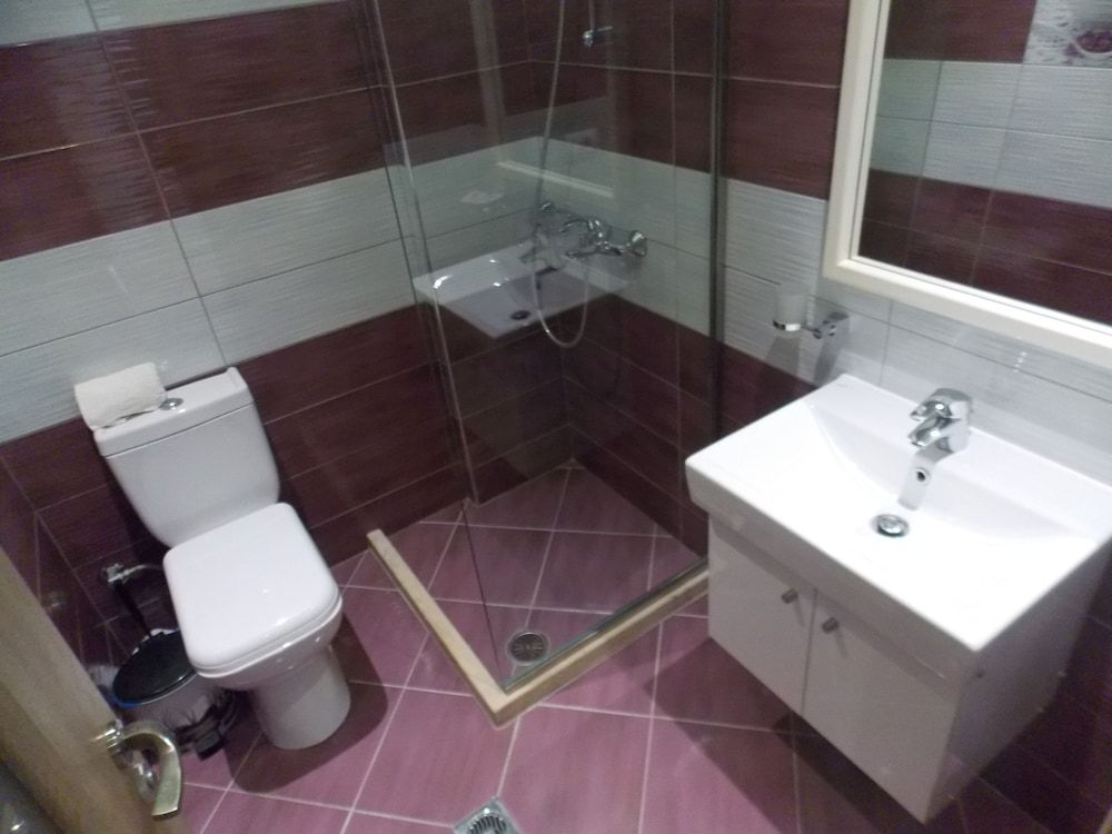 Villa Qendra - Bathroom - 2