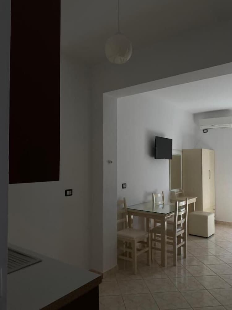 Hotel Marku - Room - 4