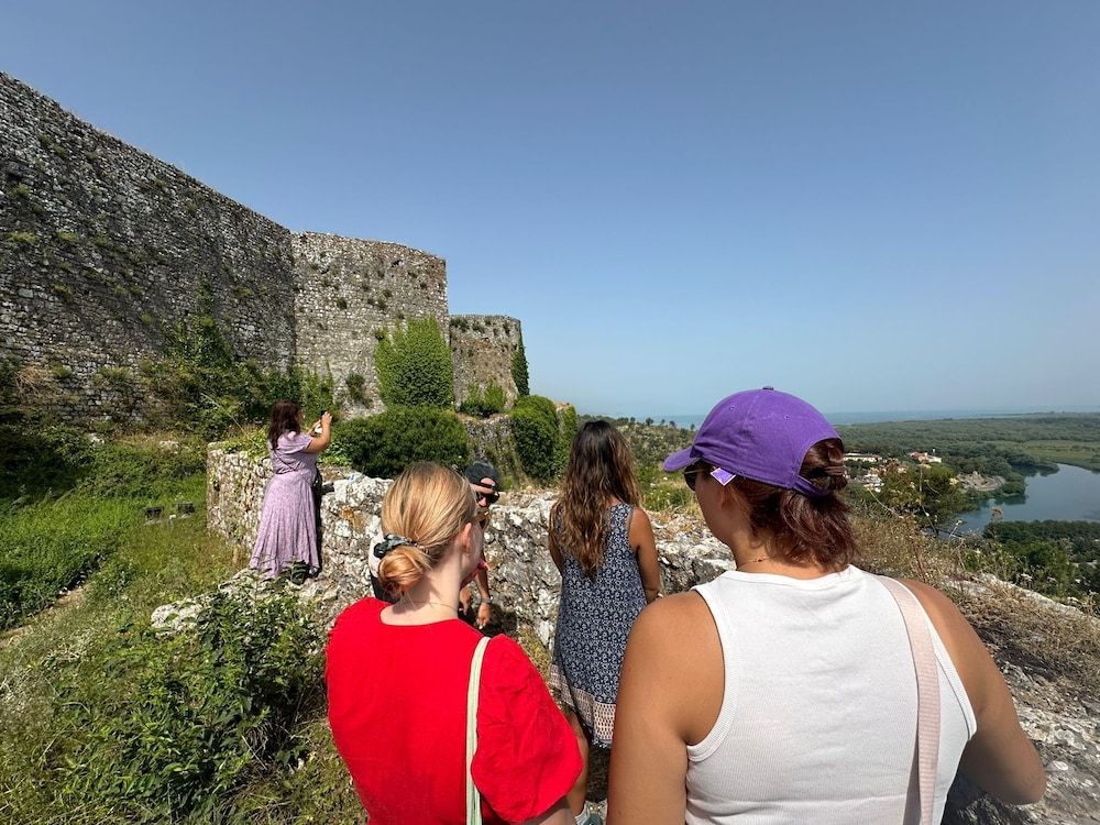 Shkodra Hostel - Hiking - 3