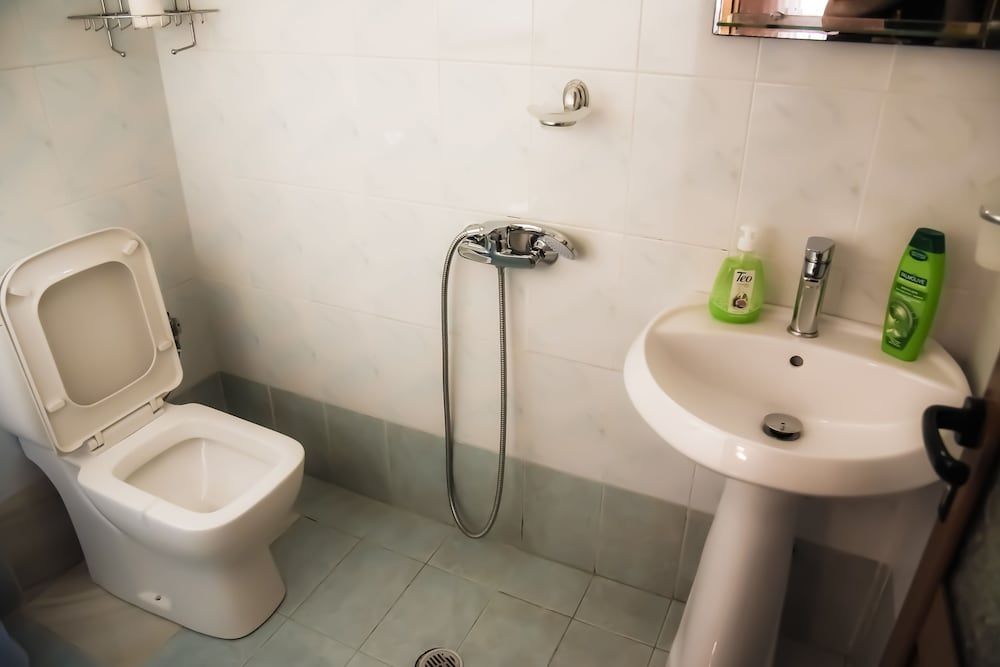 Hotel Sofra - Bathroom - 1