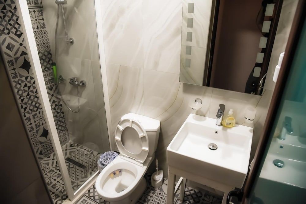 Hotel Sofra - Bathroom