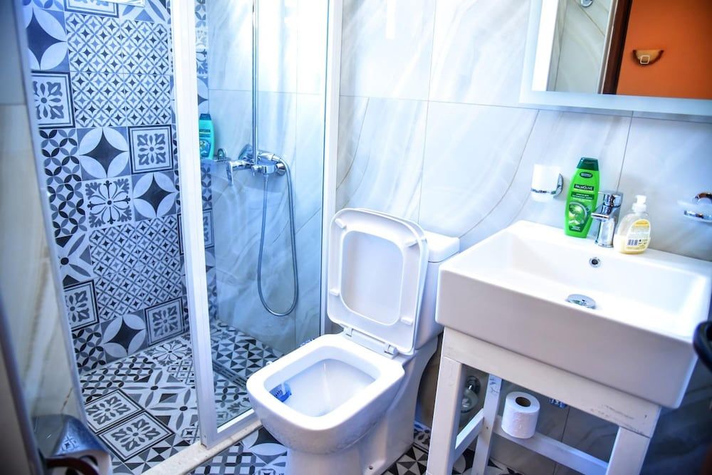 Hotel Sofra - Bathroom - 4