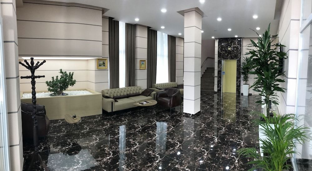 Hotel Liss 2 - Interior entrance