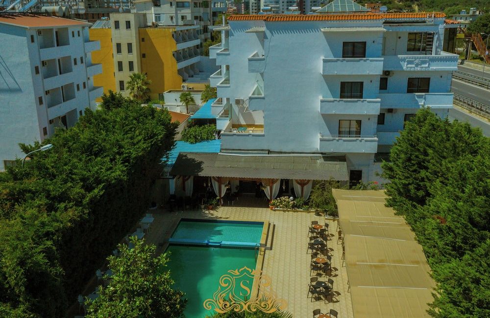 Hotel Sorrente - Exterior - 4