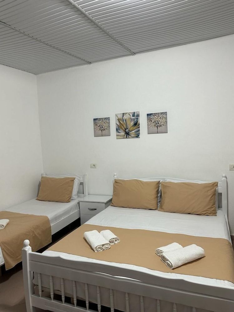 Vogue15 Rooms - Room - 1