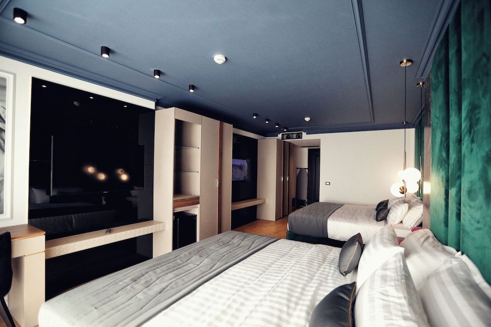 Luxury Premium Finese Hotel & SPA - Room - 3