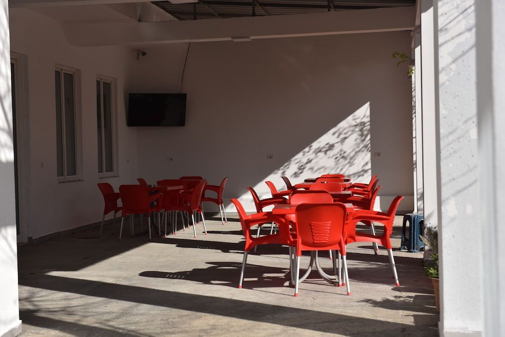 Hotel Termal Peshkopi - Terrace/patio - 1