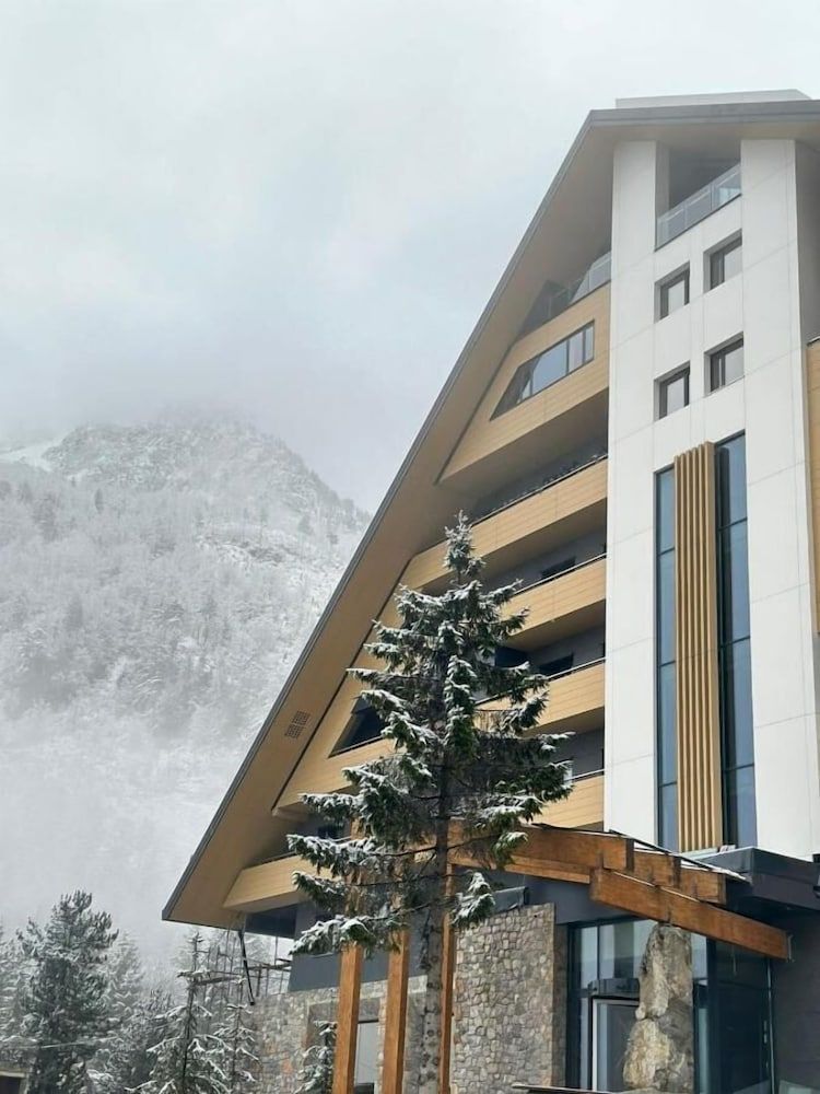 Valbona Resort & Spa - Exterior - 2