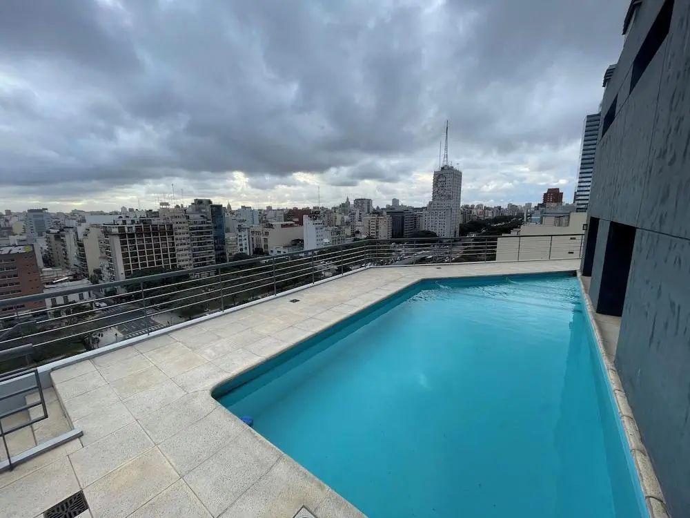 Studio Apartment on 13th Floor Above 9 de Julio Avenue - Pool - 4