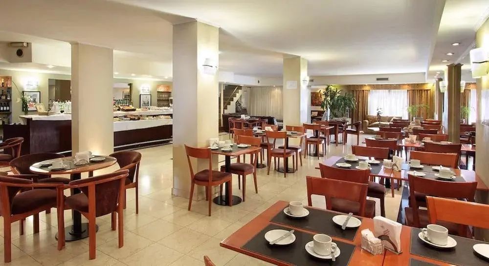 Gran Hotel Buenos Aires - Restaurant - 2