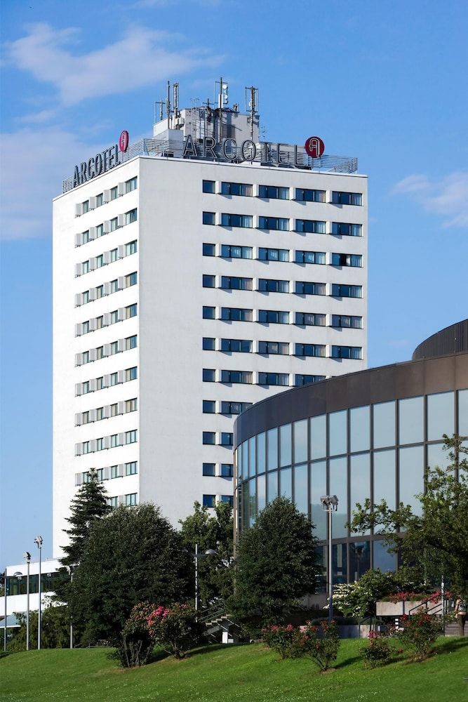 ARCOTEL Nike - Exterior - 2