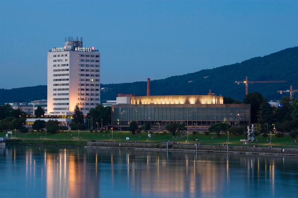 ARCOTEL Nike - Exterior