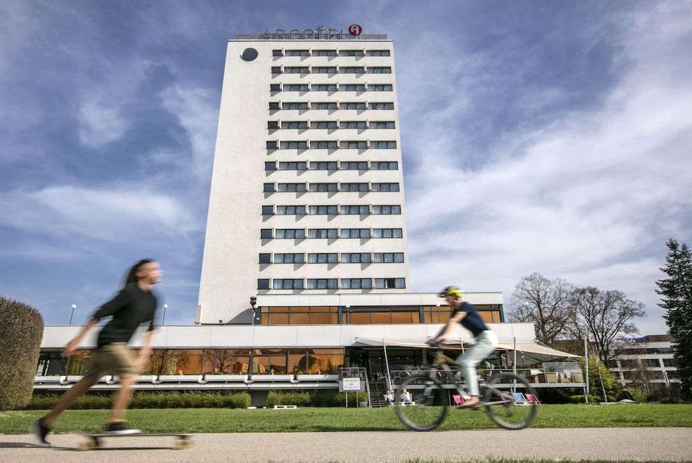 ARCOTEL Nike - Exterior - 1