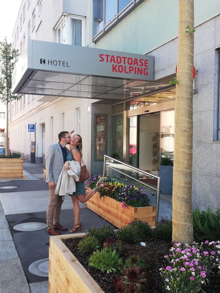 城市绿洲科尔平酒店 - Exterior - 1