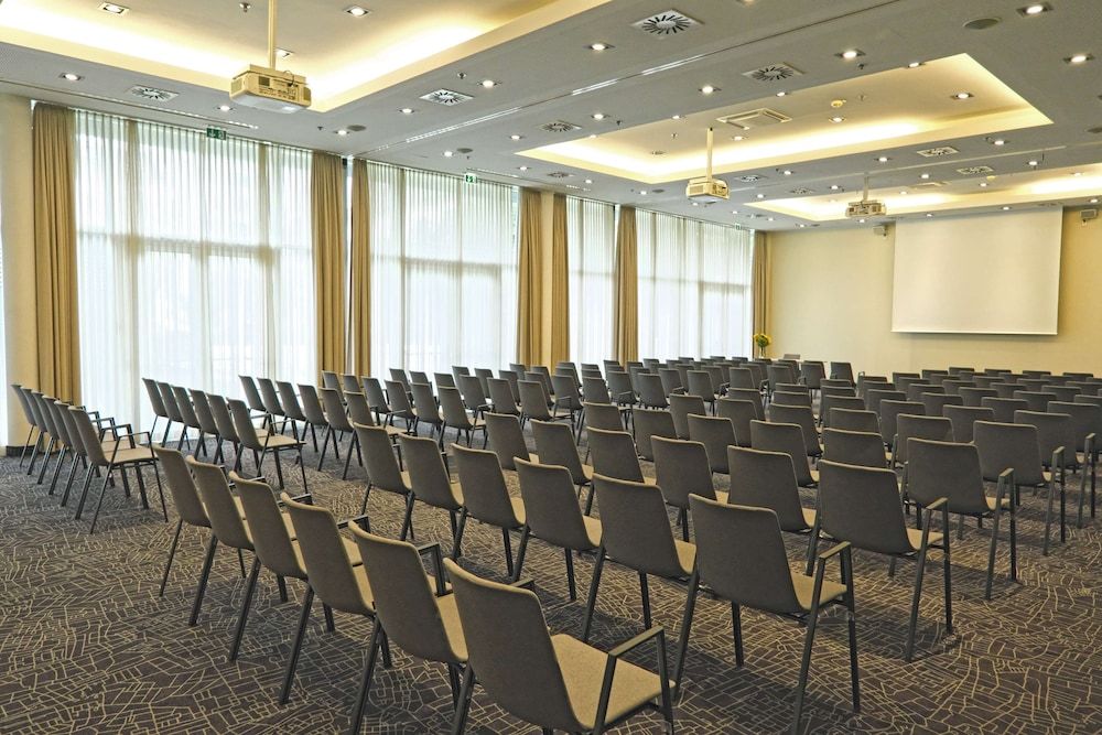 Park Inn by Radisson Linz - Meeting facility - 2