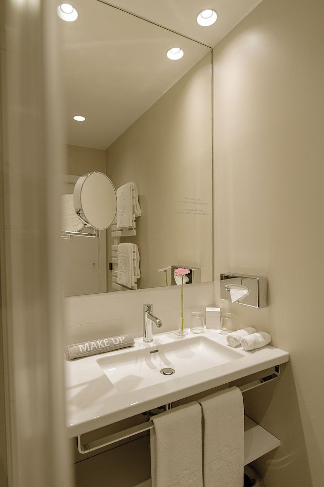 Hotel Erzherzog Rainer - Bathroom