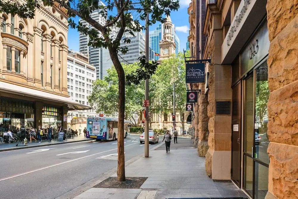 YEHS Hotel Sydney QVB - Street view - 2