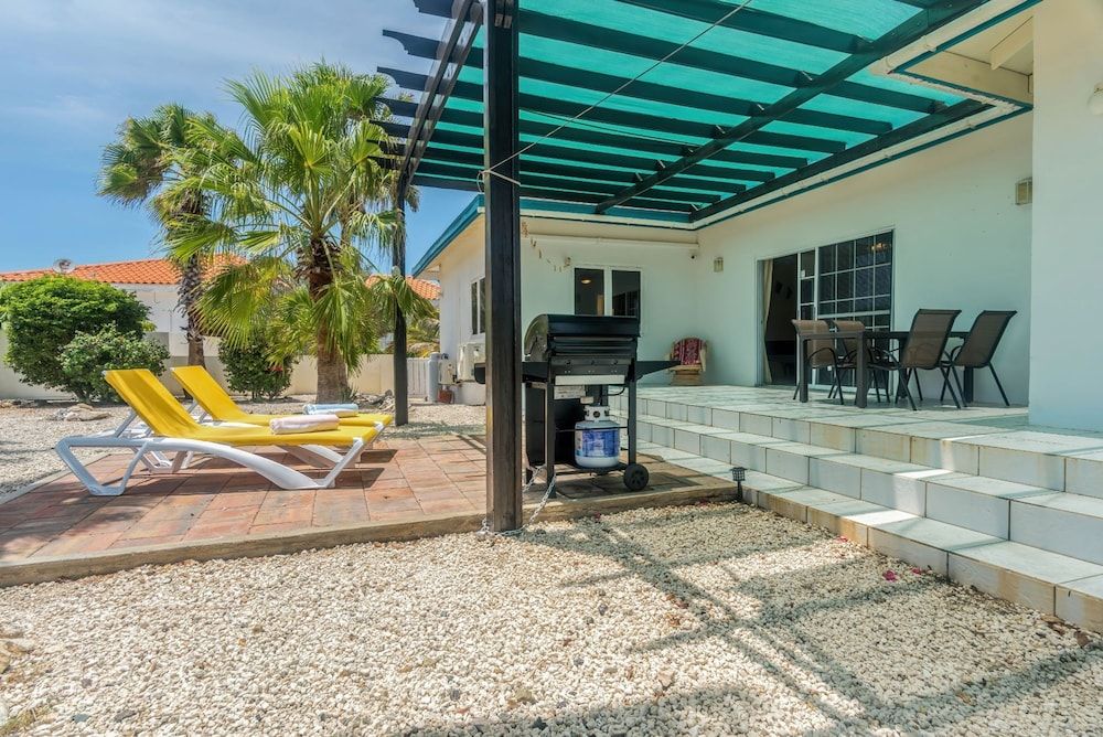 Beautiful Luxury Home in Seroe Colorado - Room - 2