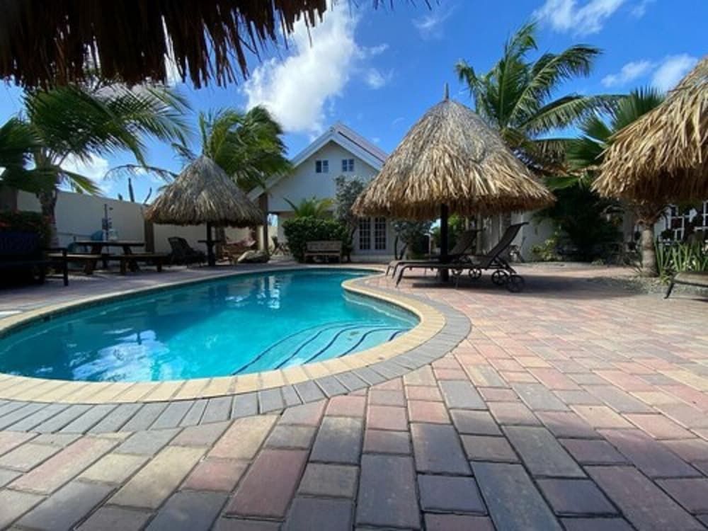 Aruba Tropic Apartments - Exterior - 1