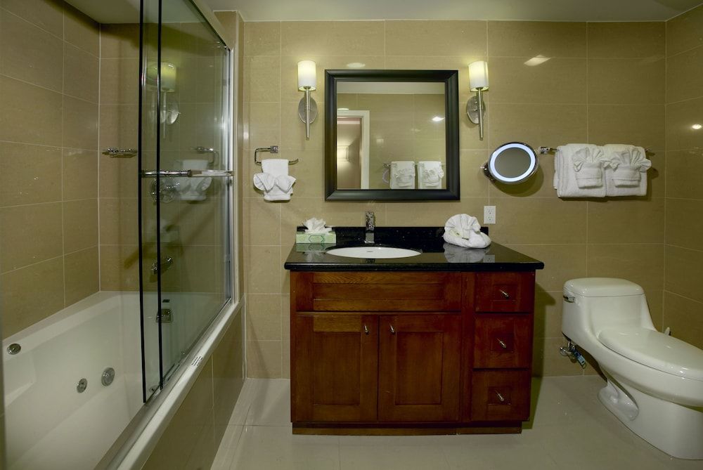 Divi Village Golf & Beach Resort - Bathroom - 4
