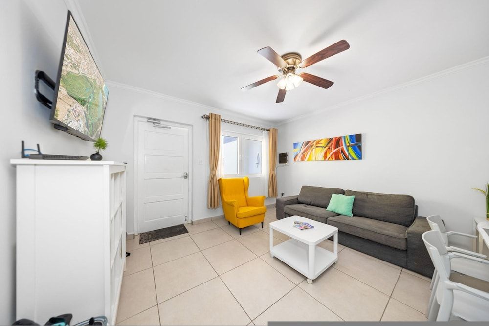 Lovely 1br1ba Condo Walk to Beach Pool BBQ - Room - 3