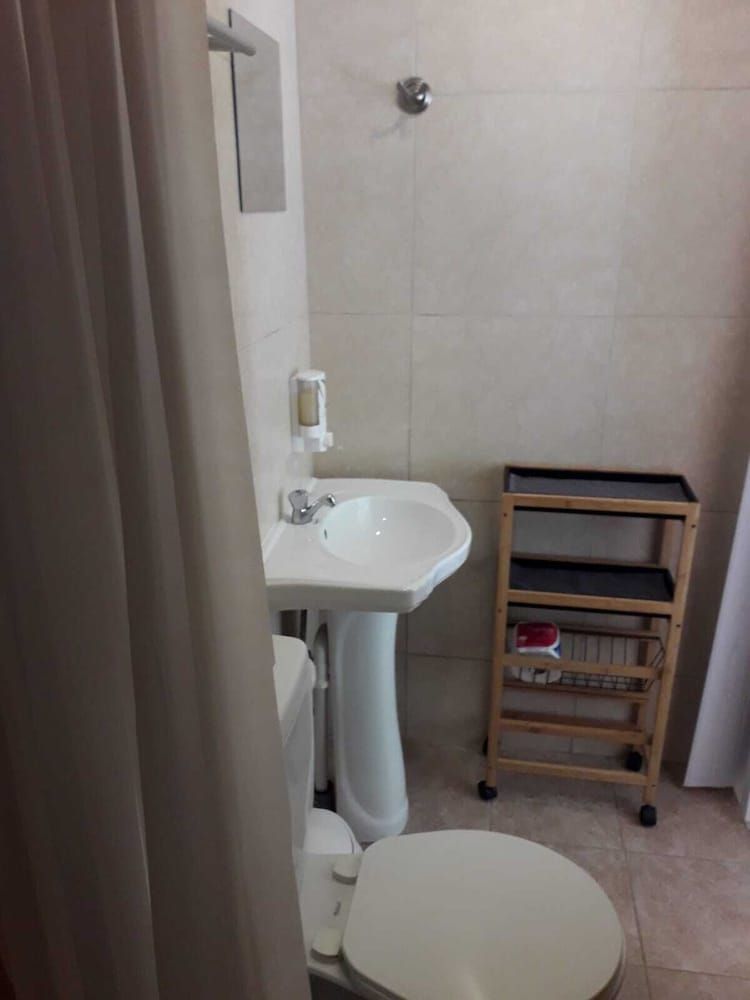 Maria Mulata Apartments - Bathroom - 4