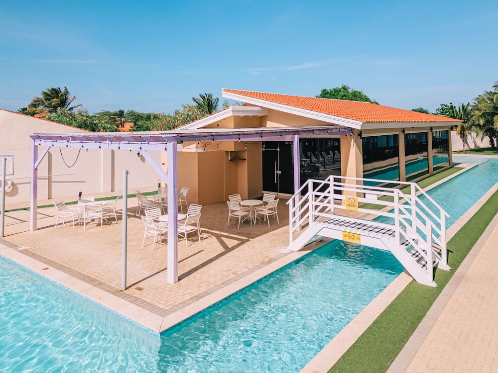 Aruba's Life Residences - Property grounds - 2