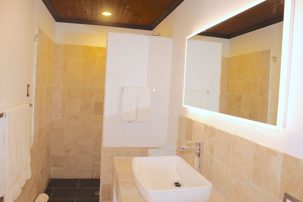 Aruba Lagunita - Bathroom - 2