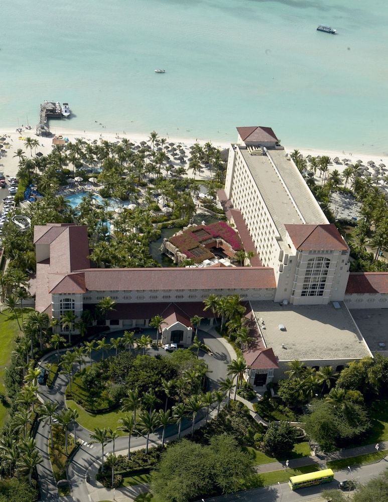 Hyatt Regency Aruba Resort and Casino - Parking