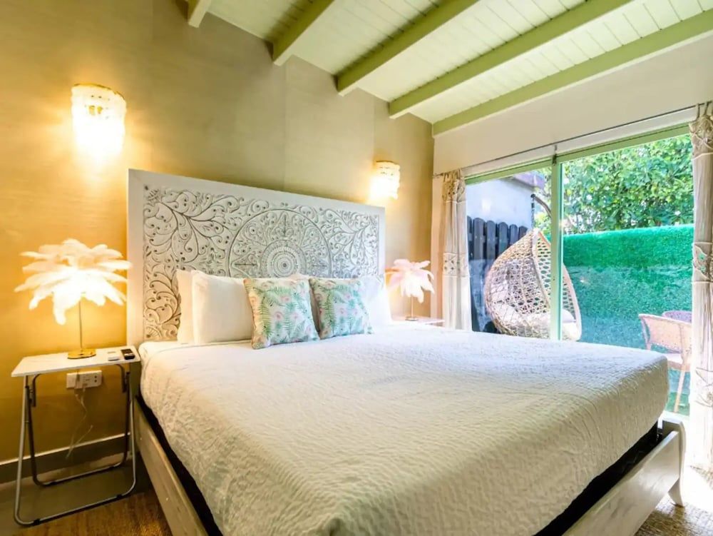 Flamingo Suite 1BR 1BA Apt w Pool Parking - Room - 2